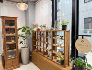 蔵前彫金工房でアクセサリー作り体験